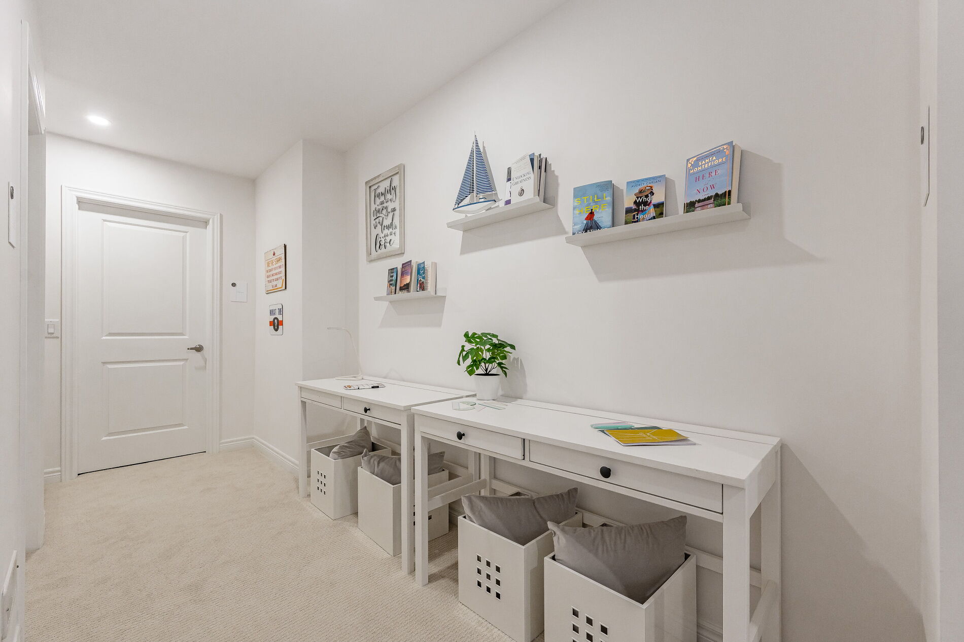 Gallery 60